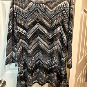 Chevron Patterned Tunic Top